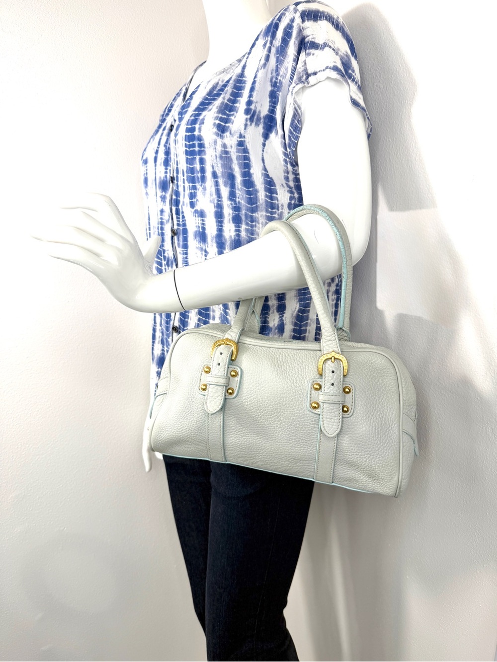 Dooney Bourke Pastel Blue Pebbled Leather Small Satchel Shoulder Bag Brass Studs - Picture 2 of 12